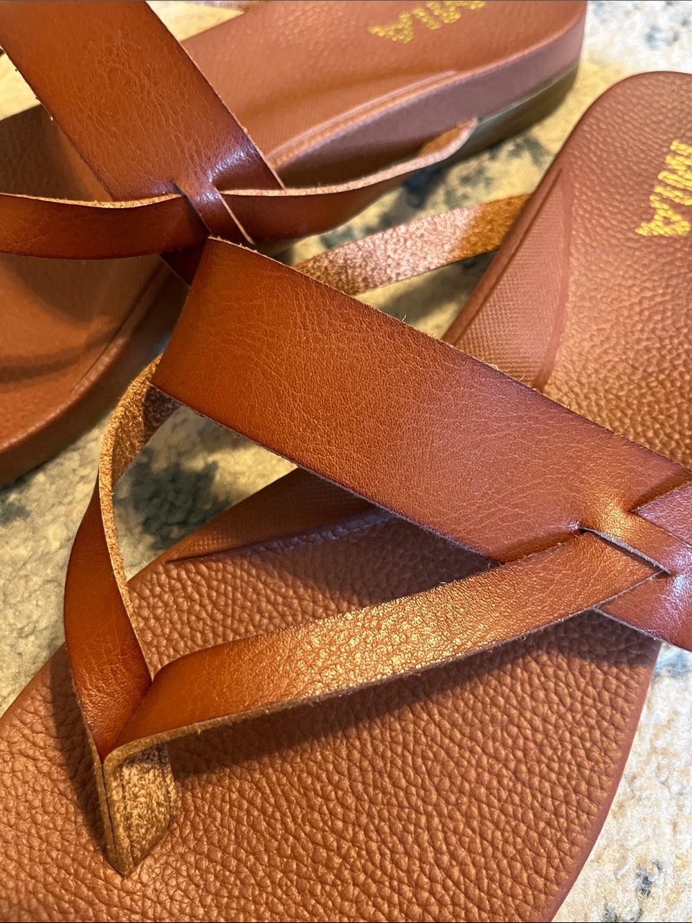 NWOT MIA Women's Cognac Cross-Strap Slide Sandals - Picture 2 of 3
